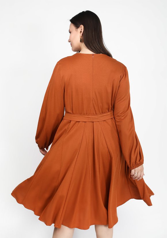 Платье однотонное с пышной юбкой шир.  580, рис. 6