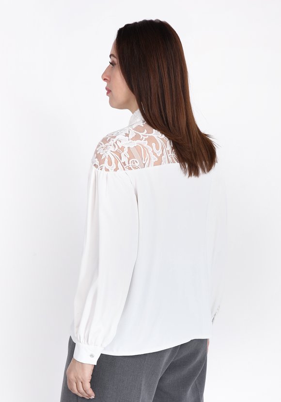 Блуза на пуговицах с гипюровой кокеткой шир.  580, рис. 3