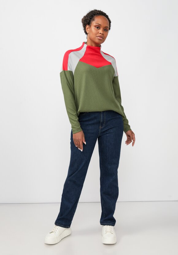 Джемпер Сарина шир.  580, рис. 7