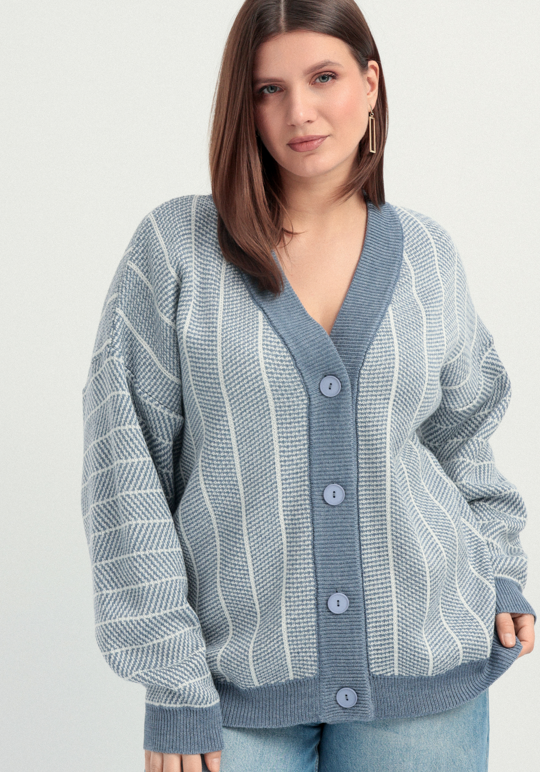 Кардиган монохромный с вертикальной полосой