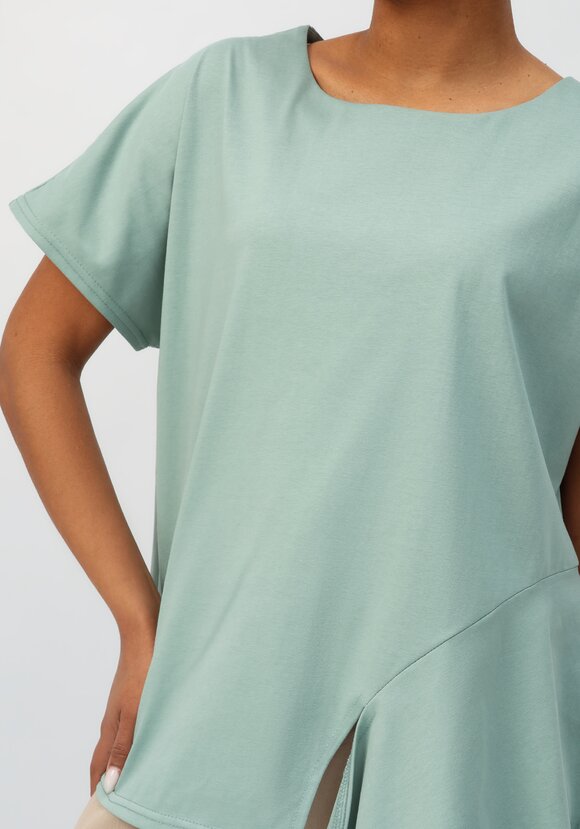 Блуза с асимметричным кроем шир.  580, рис. 22