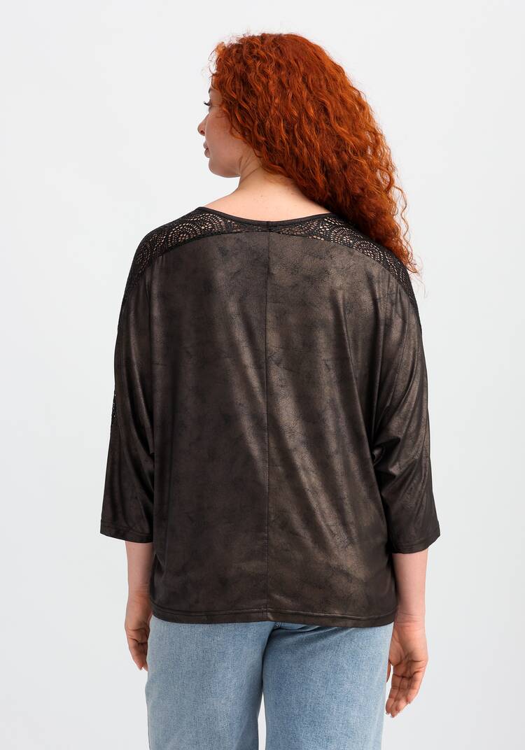 Блуза из матовой экокожи с кружевной отделкой шир.  750, рис. 3