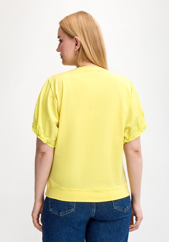 Блуза с ярким принтом и коротким рукавом шир.  580, рис. 31