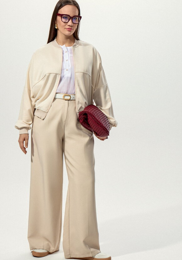 Блуза с коротким рукавом и карманом на груди шир.  580, рис. 2