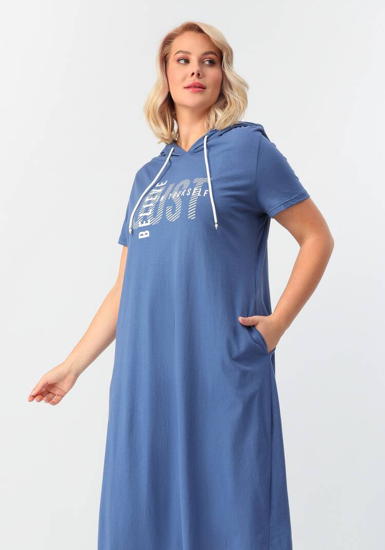 Платье с капюшоном свободного кроя шир.  750, рис. 26