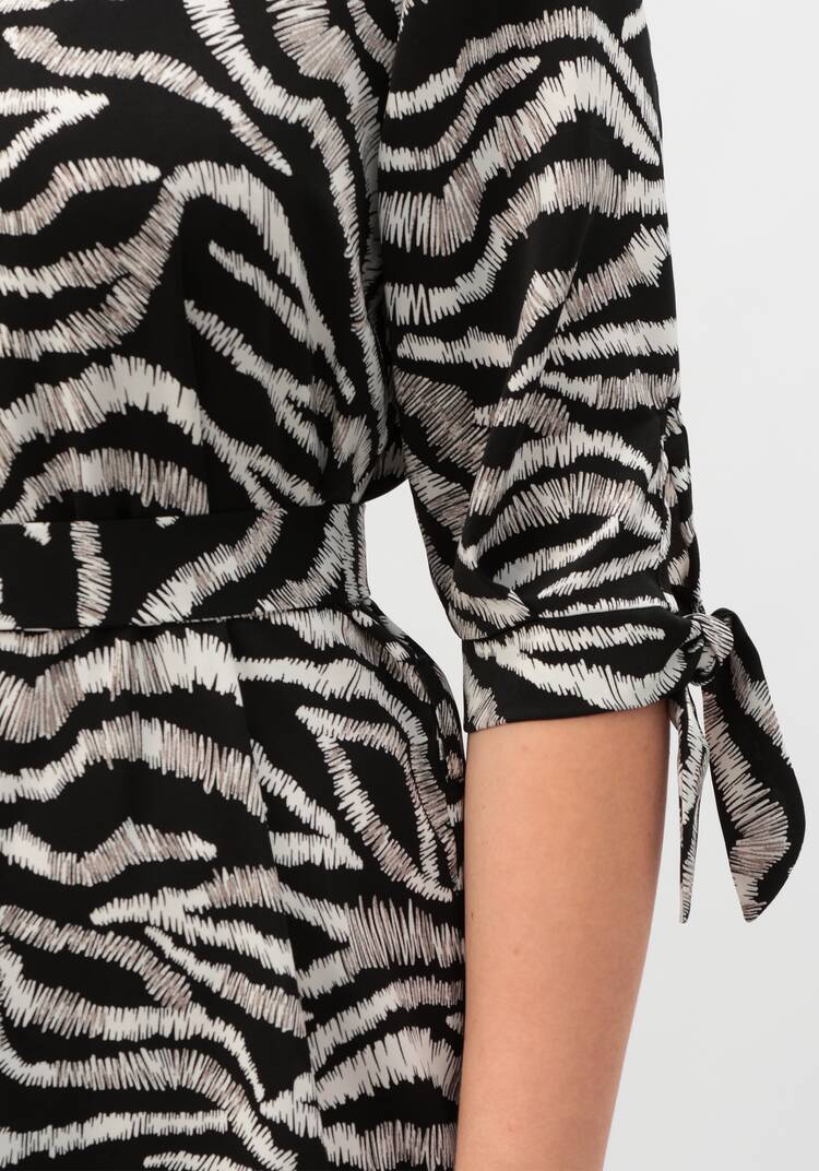 Платье-рубашка прямого силуэта с разрезами шир.  750, рис. 15