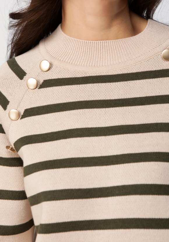 Джемпер-тельняшка в полоску шир.  580, рис. 21