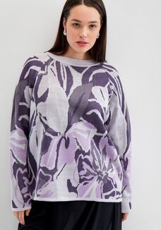 Джемпер с растительным орнаментом