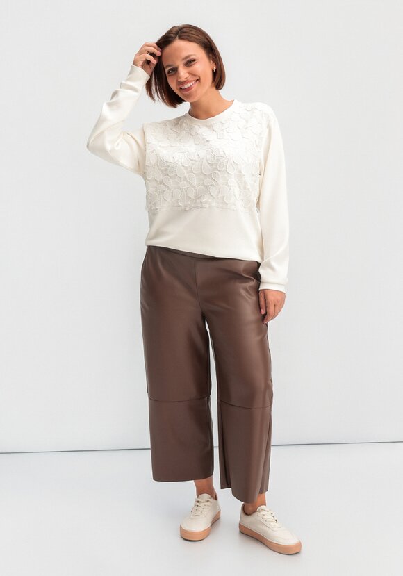 Брюки укороченные из экокожи с вышивкой шир.  580, рис. 2