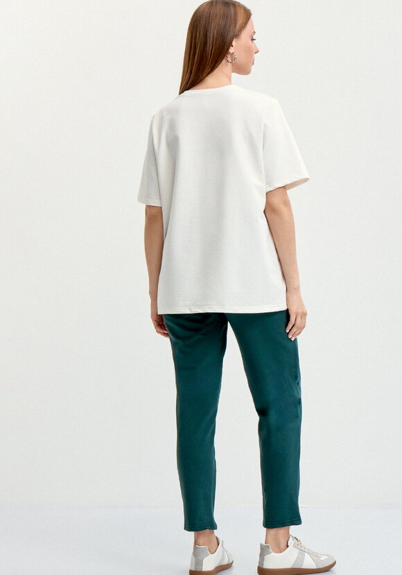 Костюм с флористическим принтом на футболке шир.  580, рис. 28