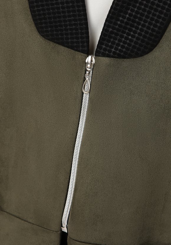 Жилет женский из эко-замши Рита шир.  580, рис. 4