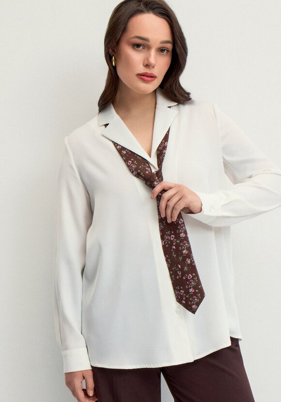 Блуза шелковая с отложным воротом шир.  580, рис. 1