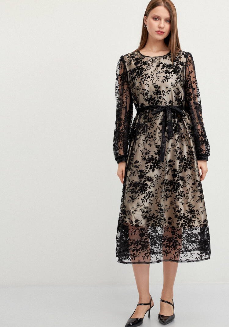 Платье из бархата свободного кроя шир.  750, рис. 4