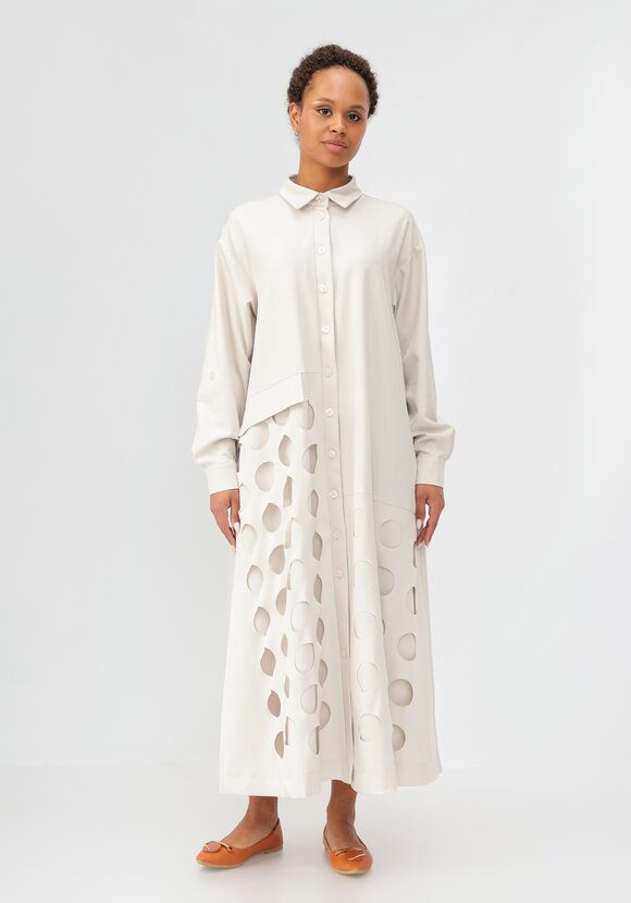Платье-рубашка с перфорацией шир.  580, рис. 4