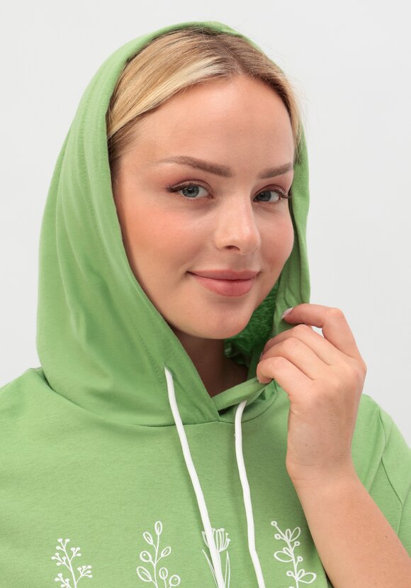 Футболка с капюшоном и лаконичным принтом шир.  580, рис. 7