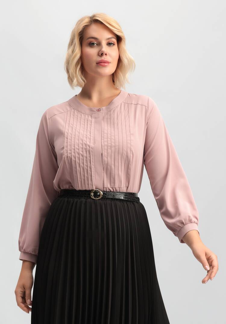 Блуза на пуговицах с декоративными складками шир.  750, рис. 17