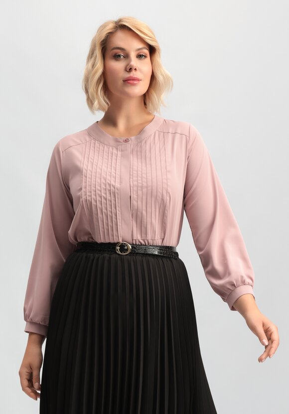 Блуза на пуговицах с декоративными складками шир.  580, рис. 17