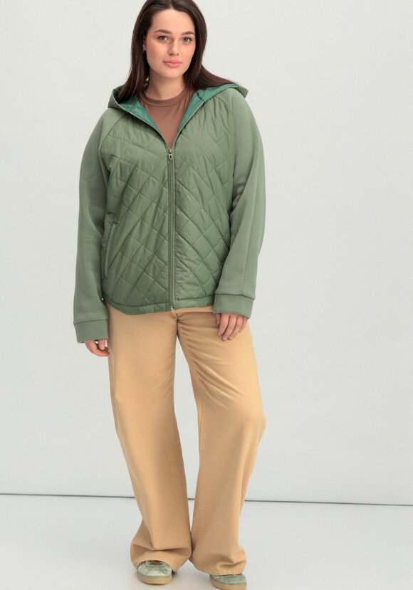 Толстовка с капюшоном и стежкой шир.  580, рис. 36