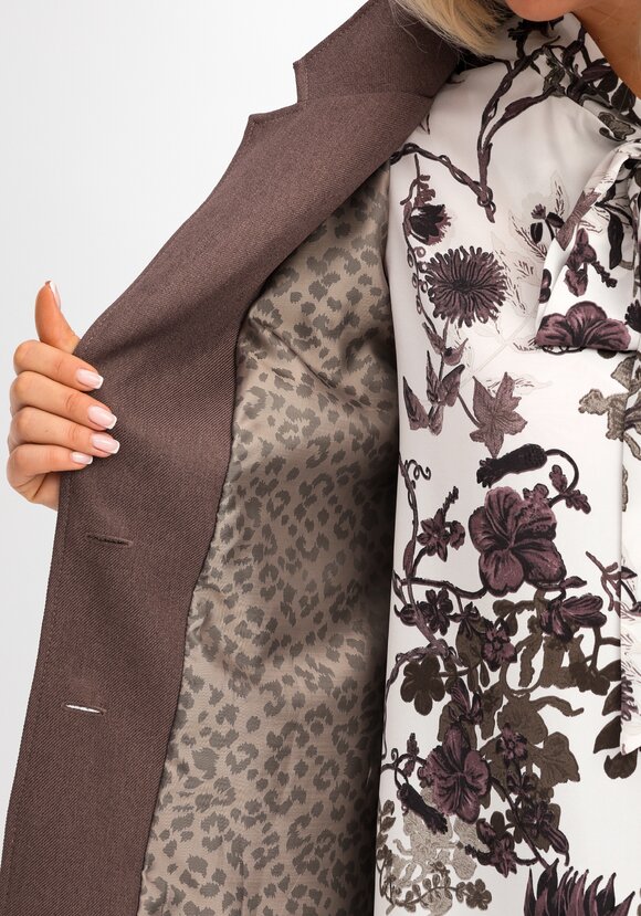 Пиджак с контрастным подкладом шир.  580, рис. 8