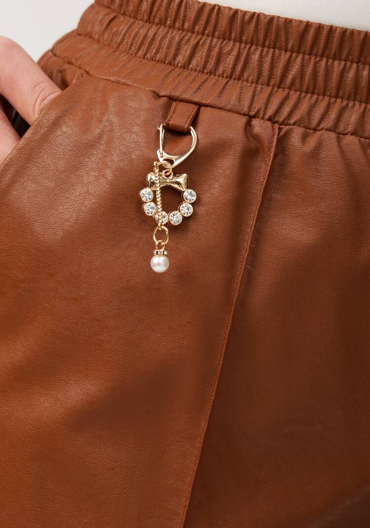 Брюки из экокожи со стрелками шир.  750, рис. 25