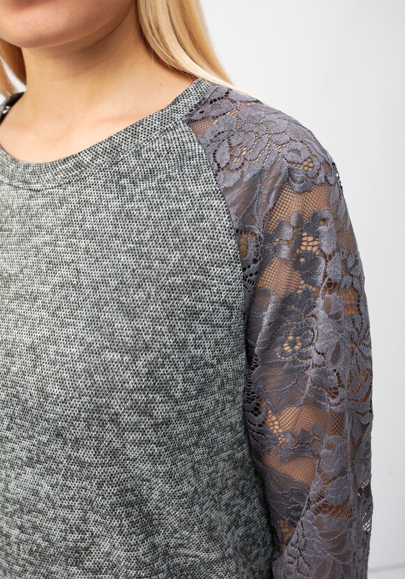 Джемпер с круглым вырезом и ажурными рукавами шир.  580, рис. 5