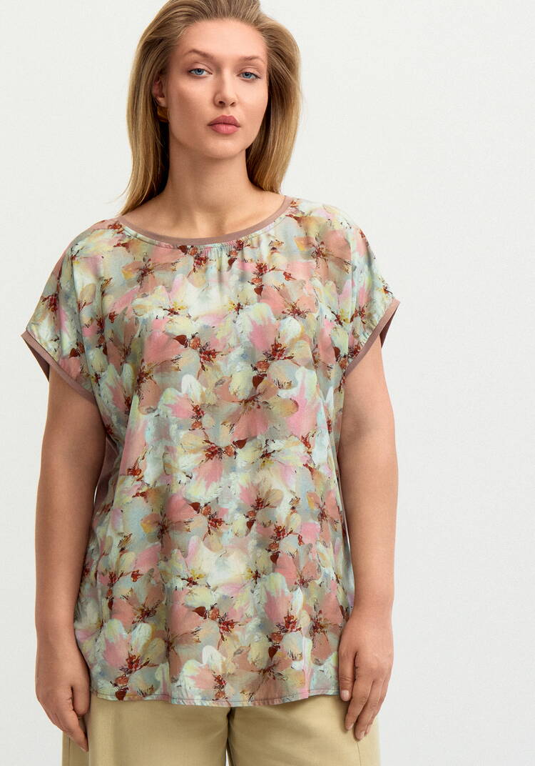 Блуза комбинированная со спущенным плечом шир.  750, рис. 4