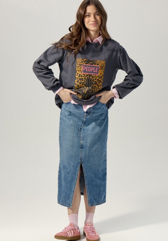 Свитшот с анималистичным принтом на груди шир.  580, рис. 2