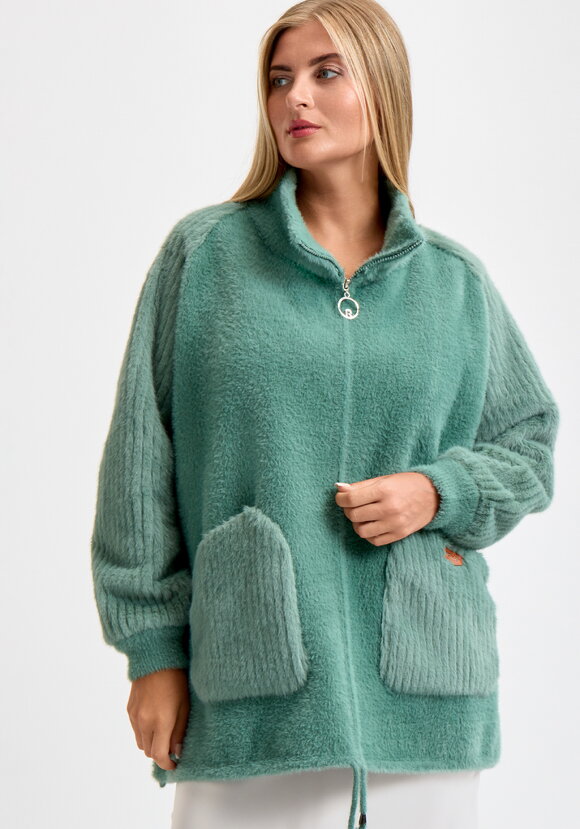 Куртка  Оливия шир.  580, рис. 22