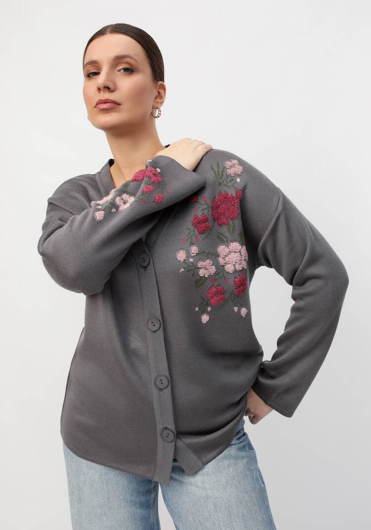 Кардиган с цветочным акцентом шир.  750, рис. 14
