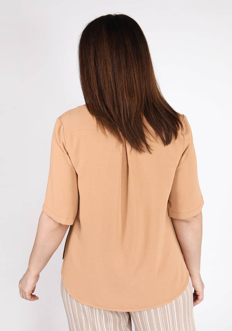 Блуза с коротким рукавом и отделкой на вороте шир.  750, рис. 3