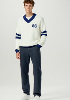 Брюки прямые из джинсовой ткани с карманами