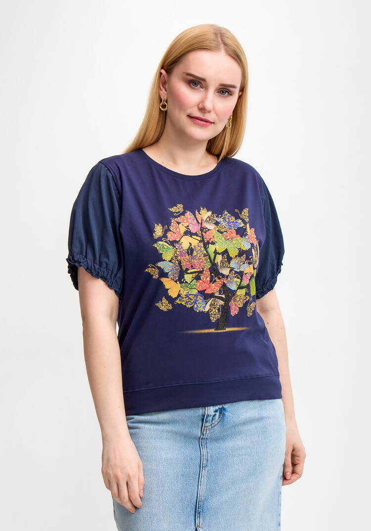 Блуза с ярким принтом и коротким рукавом шир.  750, рис. 38