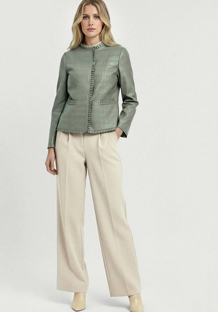 Куртка из экокожи с рюшей шир.  750, рис. 9