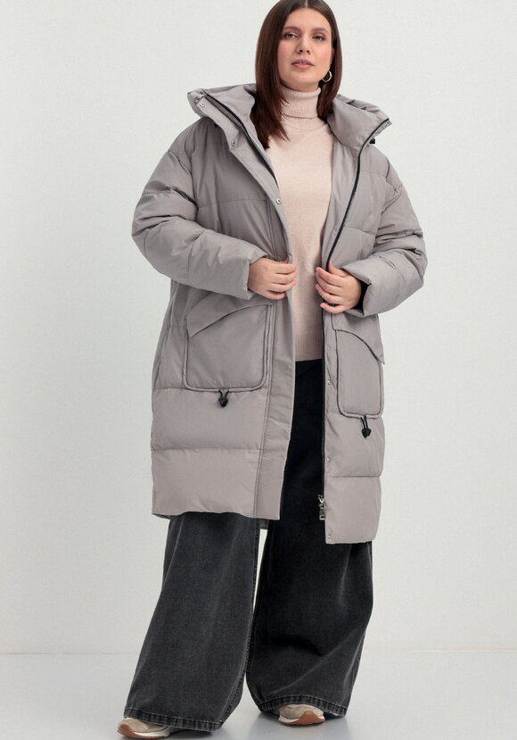 Пуховик стеганый с асимметричными карманами шир.  580, рис. 11