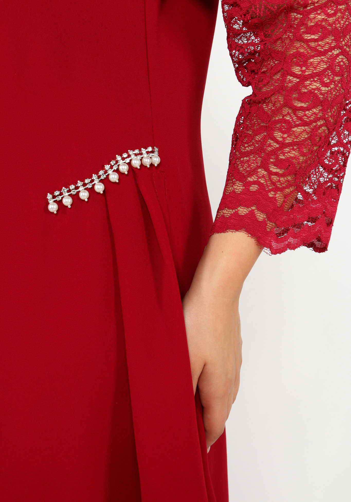 Платье приталенное с гипюром Bel Fiore, размер 48, цвет красный - фото 4