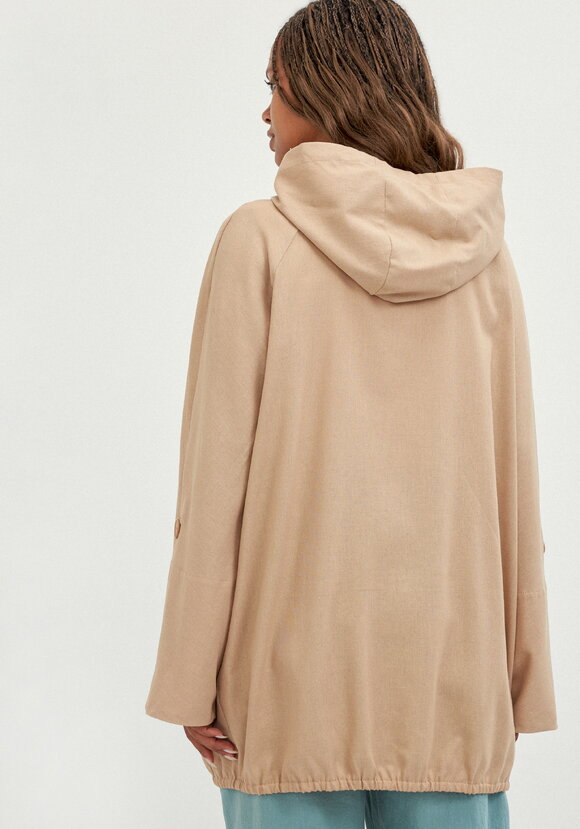 Пыльник с отделкой из шитья шир.  580, рис. 3