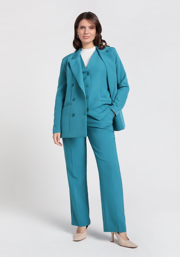 Жакет двубортный на подкладке шир.  580, рис. 30