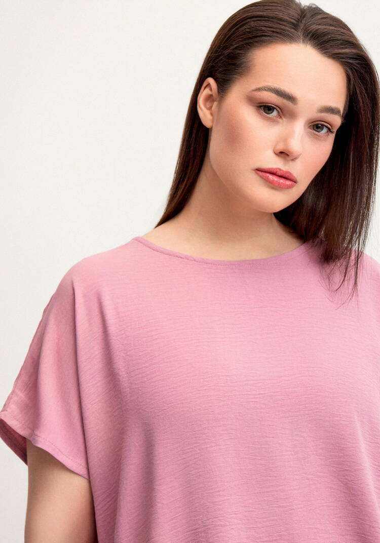 Блуза с круглой горловиной и разрезами шир.  750, рис. 18