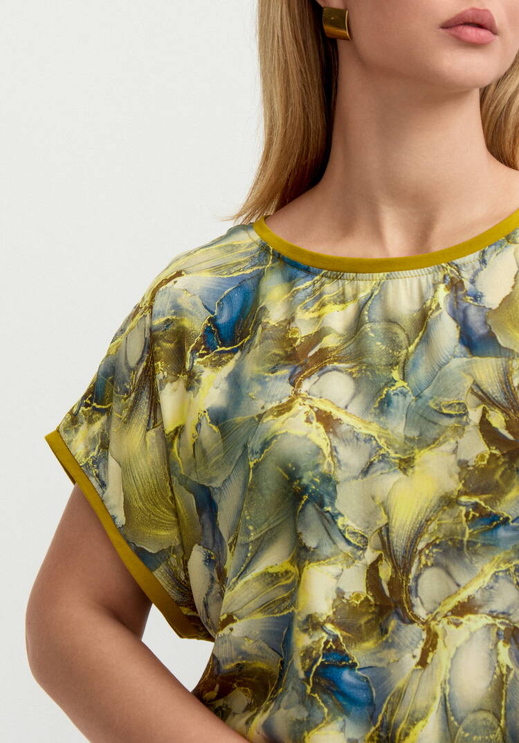 Блуза комбинированная со спущенным плечом шир.  750, рис. 21