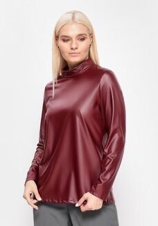 Водолазка из экокожи