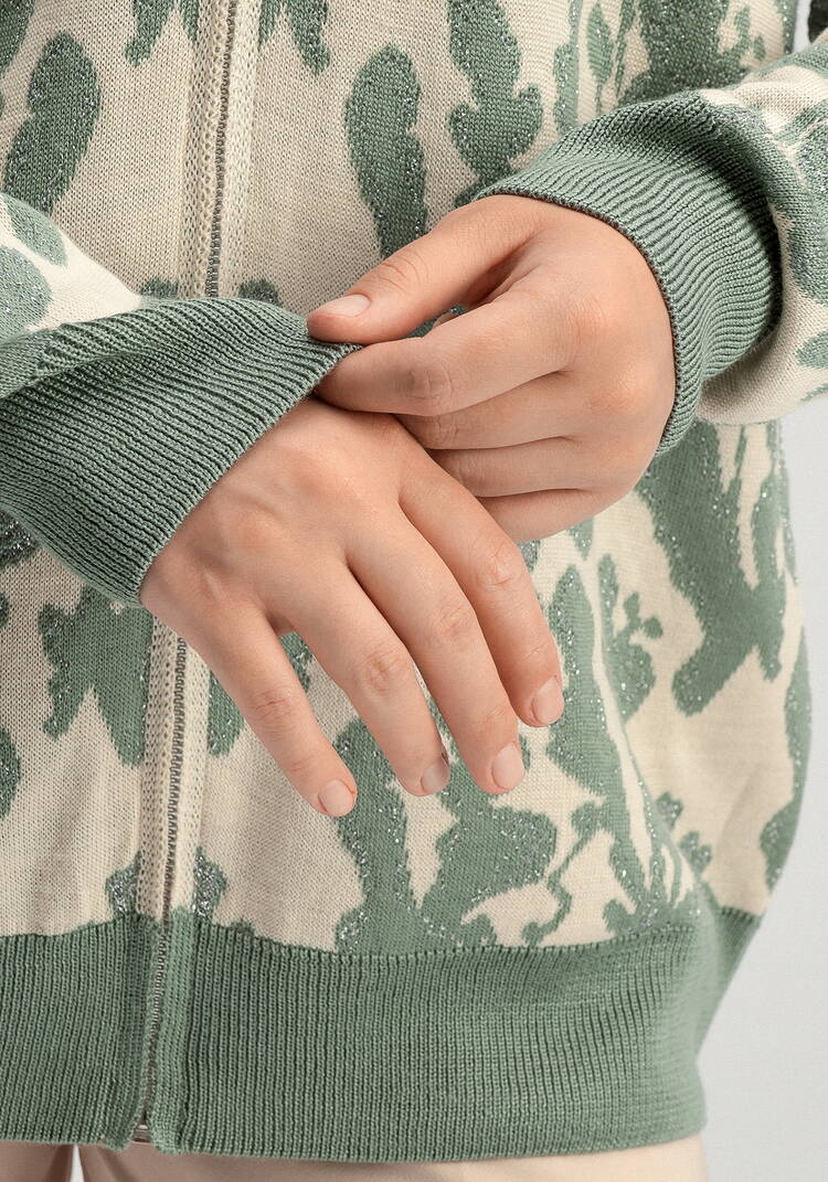 Бомбер с метанитью и цветочным орнаментом шир.  750, рис. 16