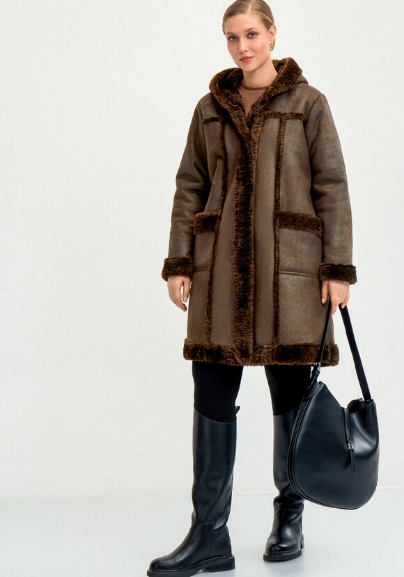 Полупальто с экомехом Раиля шир.  580, рис. 19