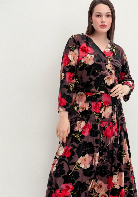 Платье с цветочным принтом на поясе шир.  580, рис. 2