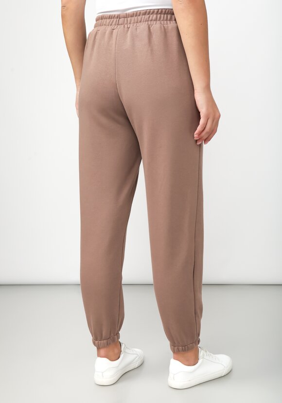 Брюки из трикотажа с карманами шир.  580, рис. 21