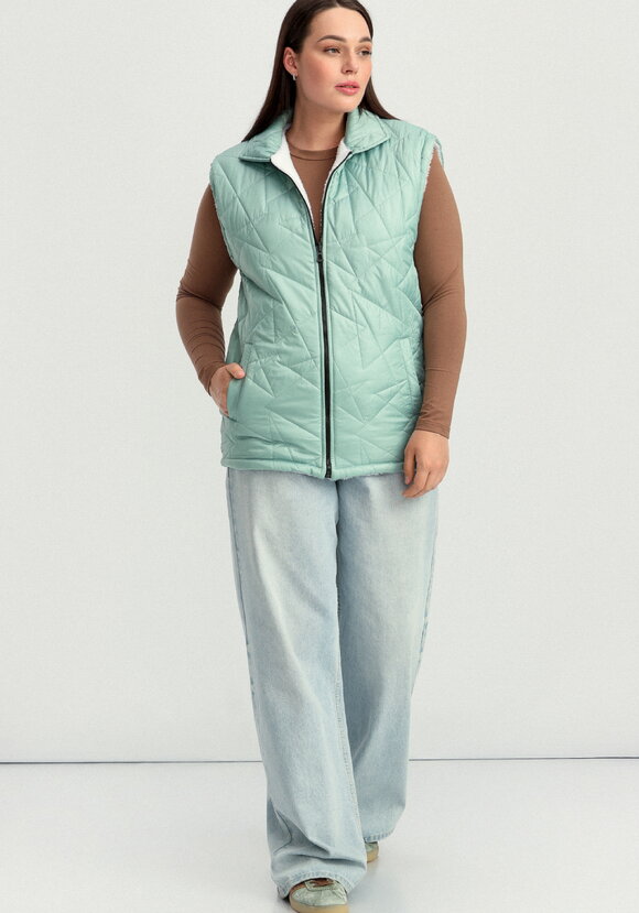 Жилет двусторонний стеганый шир.  580, рис. 32