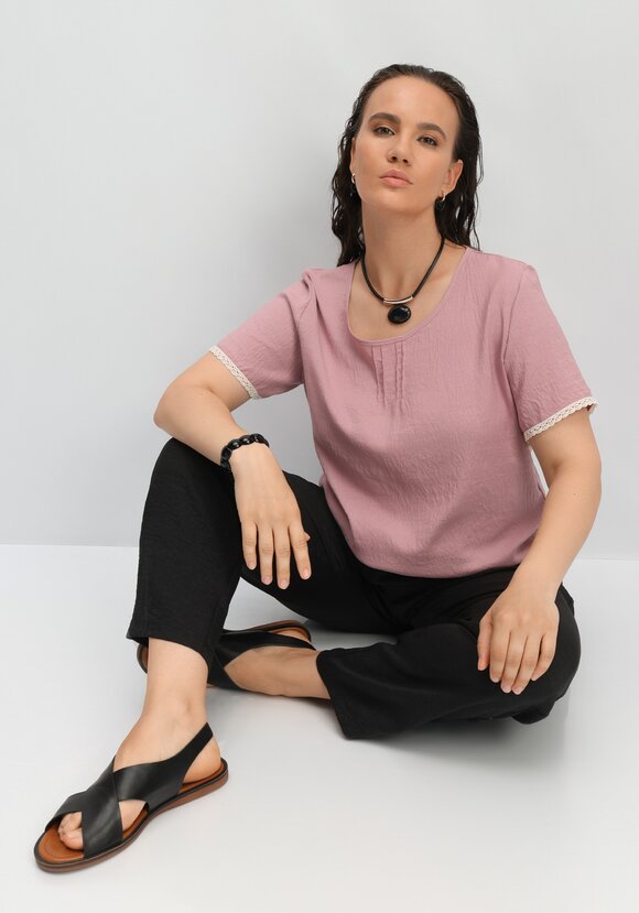 Футболка с кружевными вставками на рукавах шир.  580, рис. 17