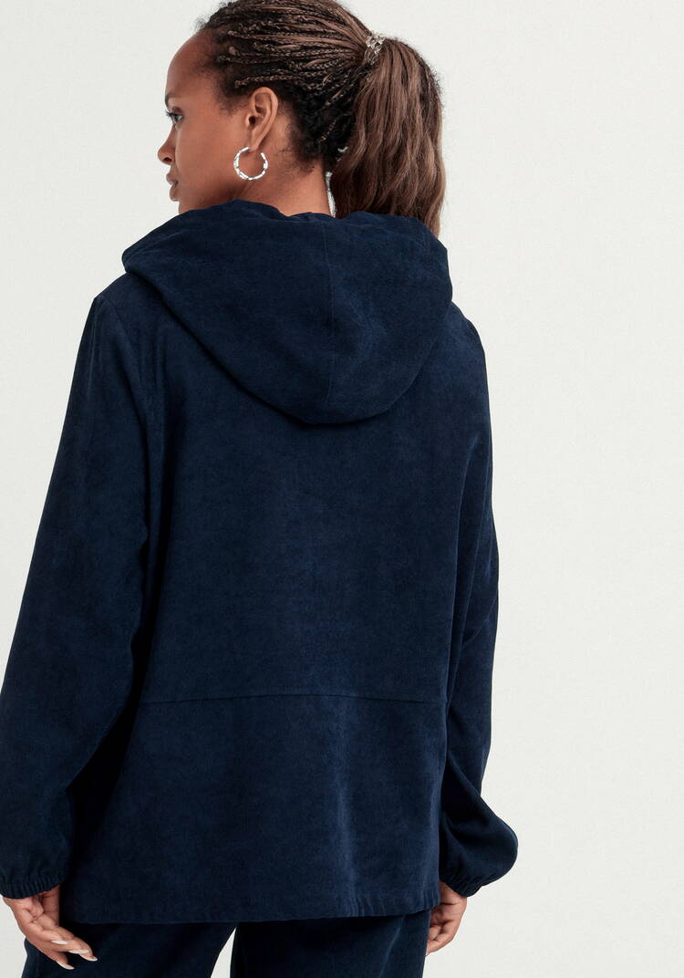 Куртка вельветовая с капюшоном на молнии шир.  750, рис. 35