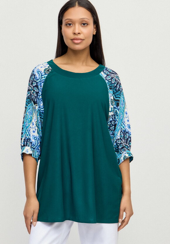 Блуза с цветными рукавами шир.  580, рис. 12