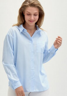 Рубашка оверсайз со спущенным плечом