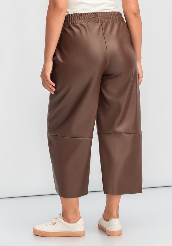 Брюки укороченные из экокожи с вышивкой шир.  580, рис. 3